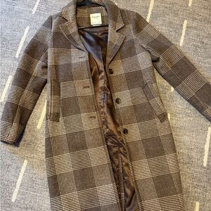 Abercrombie & Fitch Plaid Dad Coat in Brown and Cream